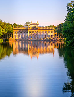 chopin summer concerts on the river in the lazienki park in poland