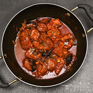 Mchuzi wa Samaki popular fish curry in tanzania