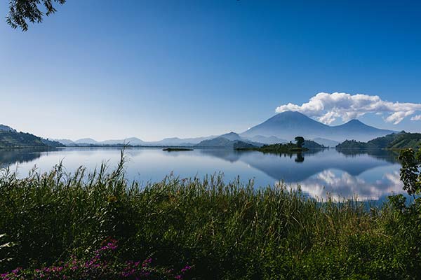 georgraphy and landscape of uganda