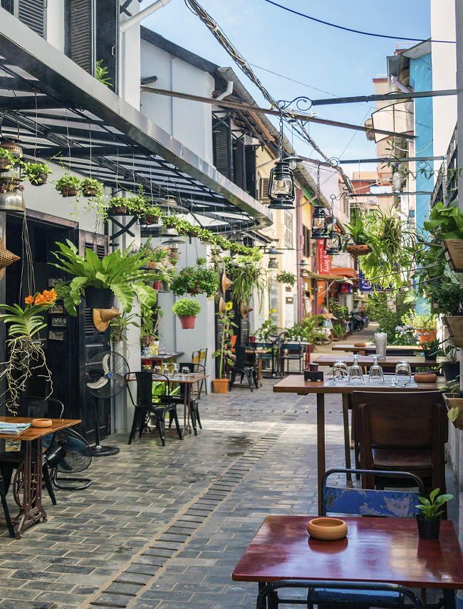 Sample the food and drink on offer near Pub Street