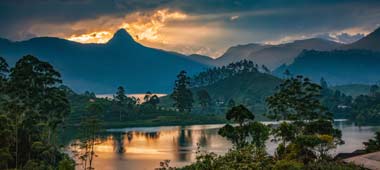 Adam's Peak one of the major attractions in Sri Lanka and a modest hike, over 500 steps averaging 2-3 hours but great views