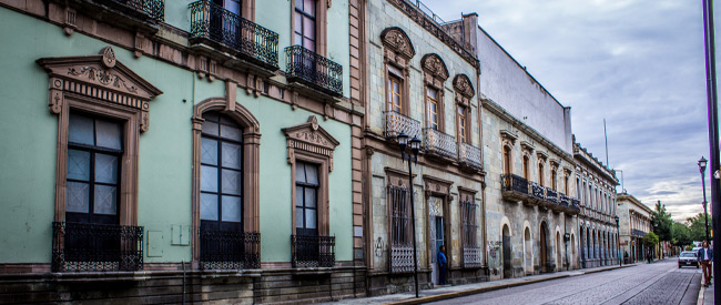 A quiet Oaxacan street in the morning